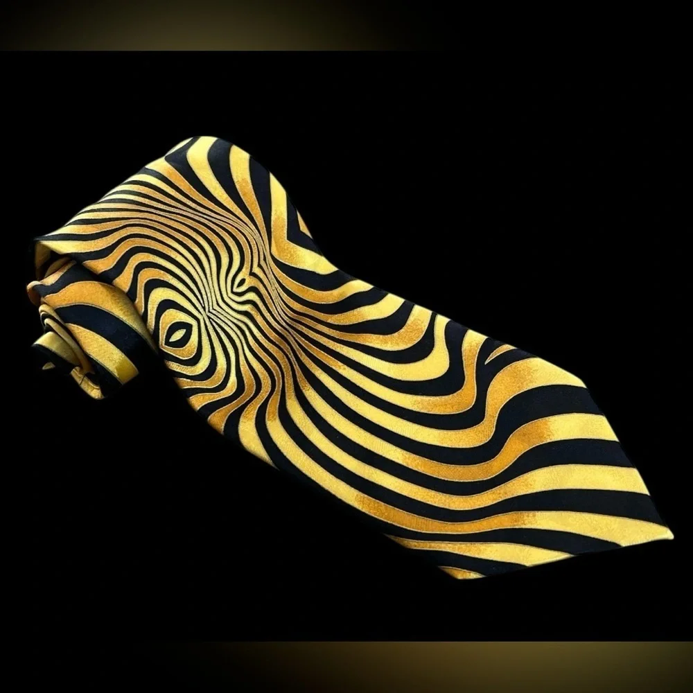 Stylish Gold and Black Men's Tie